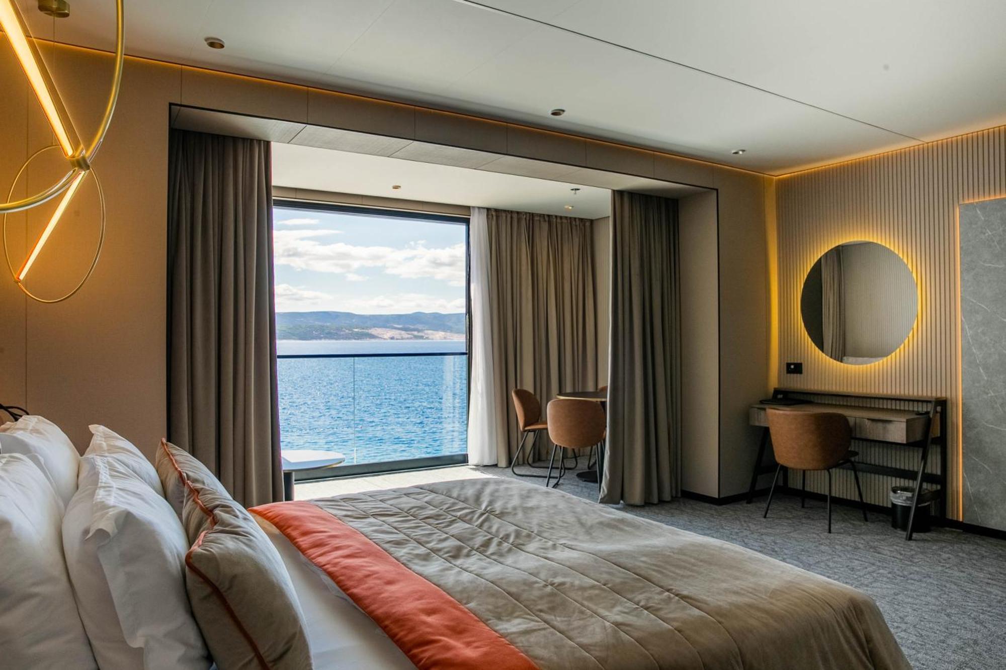 Hotel Medistone Omiš Esterno foto